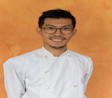 Déclinaison autour de Vacherin Fribourgeois: Volaille, Tian de Légumes et Pomme Fondante - Concours "La recette du Chef !"